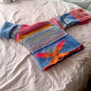 Beautiful turtle neck cropped sweater